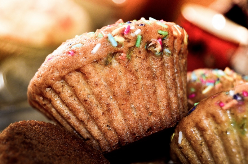 boulangerie-OLLIOULES-min_bun_sweets_pastries_pastry_shop_cake_cakes_bakery_eating-987781