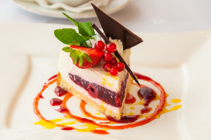 boulangerie-OLLIOULES-min_the_cake_dessert_eating_bun_colorful_sweet_dish_taste_cake_with_cream-941034
